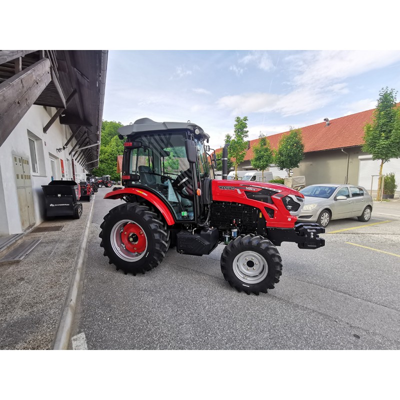 Traktor NTS 504-PRO
