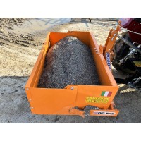 Prekucni transportni zaboj 140 cm za traktor, z zadnjo ploščo DELEKS BUCKET140